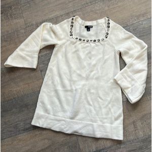 A.N.A - Ladies Size Small Sweater EUC
5 items for $25